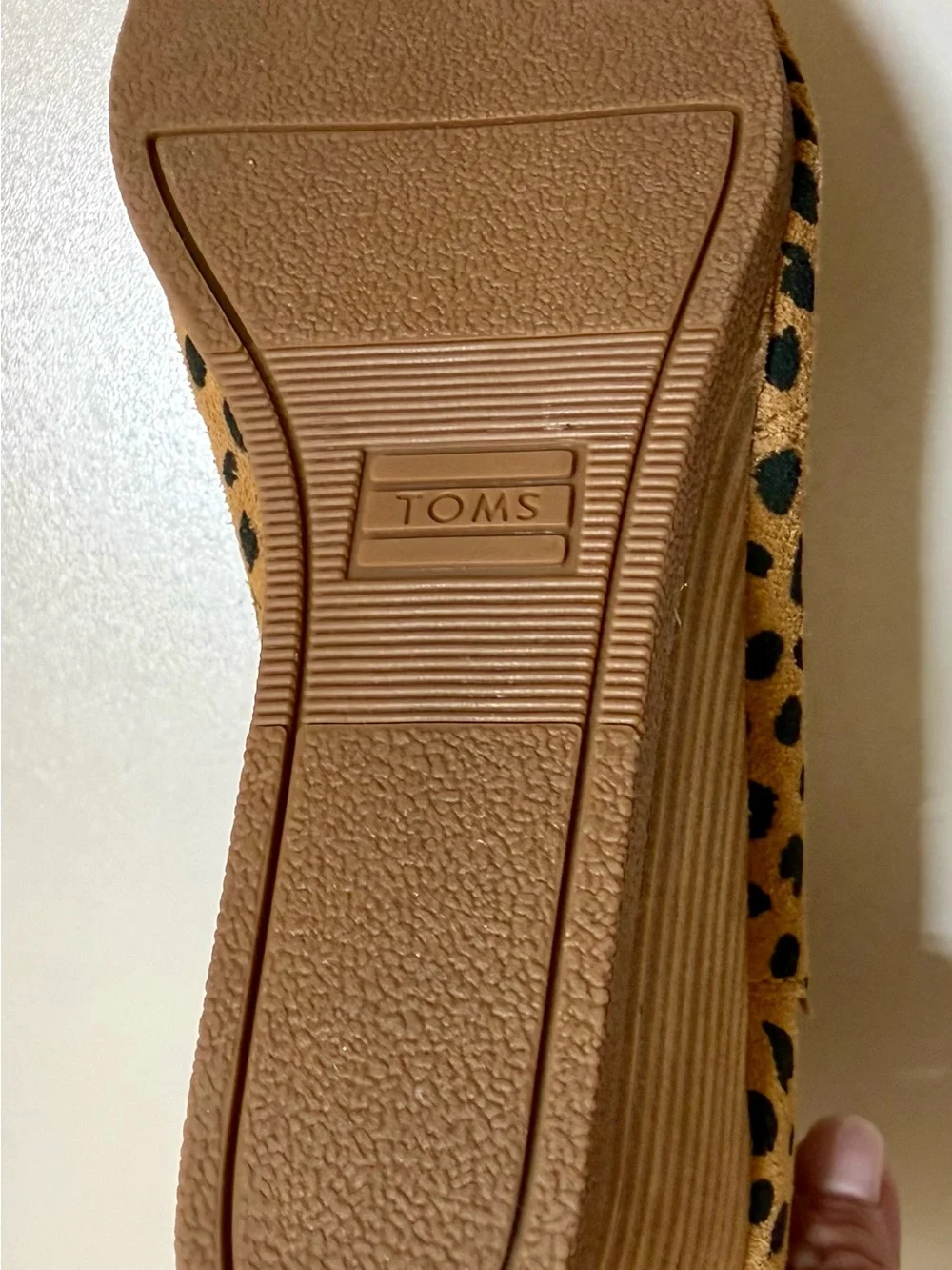 TOMS Leopard-Print Wedge Ankle Boots (Size 6)